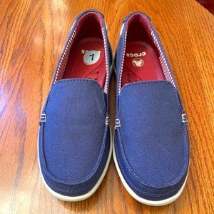 Croc Walu Canvas Loafers